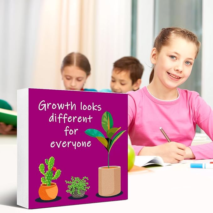 LVQHI Purple Inspirational Desk Sign,Growth Looks Different for Everyone Plant Motivational Wooden Block Sign for Home Bedroom Office Desk Decor 5“L x 5"W x 1.2"H