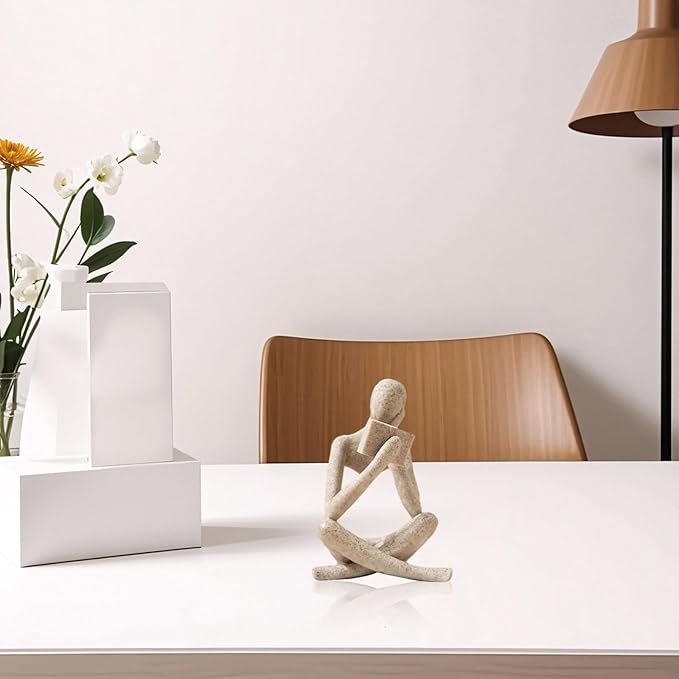 UTTCMK Bookshelf Decor Reading Statue - Abstract Art Thinker Sculpture Bookend for Shelves Aesthetic, Modern Home Decoration Figurine for Living Room Office Shelf Desk Coffee Table Decor(Beige Right)