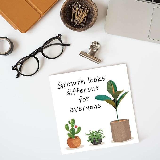 LVQHI Growth Looks Different for Everyone Inspirational Wood Block Sign, Motivational Plant Theme Wooden Desk Decor for Home Bedroom Office, Cheer Up Gift for Friend Coworker Women
