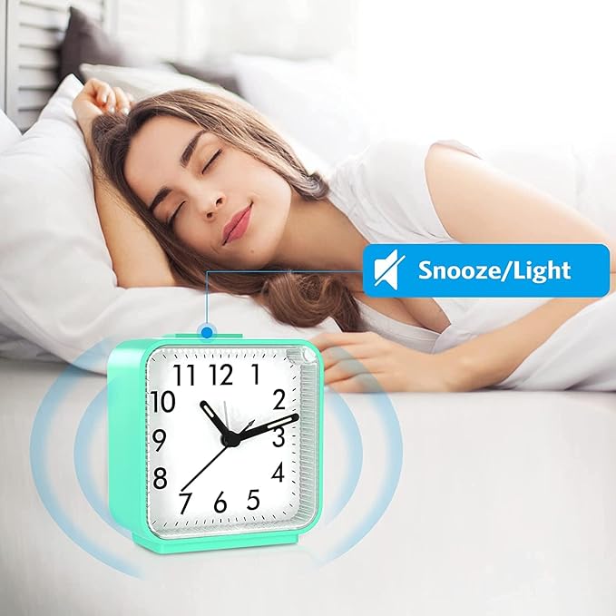AMIR Analog Alarm Clock, Silent Non Ticking Small Clock, Travel Alarm Clock with Snooze & Light, Ascending Beep Sounds, Battery Operated Loud Alarm Clock for Bedroom, Bedside, Desk