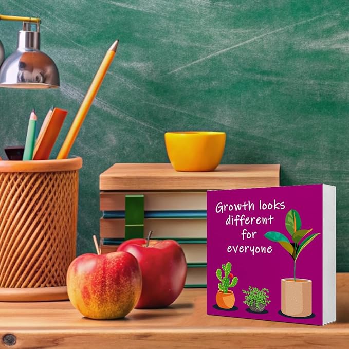 LVQHI Purple Inspirational Desk Sign,Growth Looks Different for Everyone Plant Motivational Wooden Block Sign for Home Bedroom Office Desk Decor 5“L x 5"W x 1.2"H