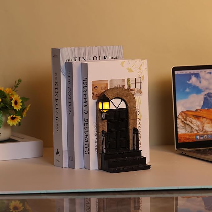 1 Pcs Unique Book End with Lighted Lantern, Vintage Decorative Book Ends for Shelves, Funky Book Holder, Rustic Book Stopper for Home, Office, and LOTR Bookshelf Decor (A)