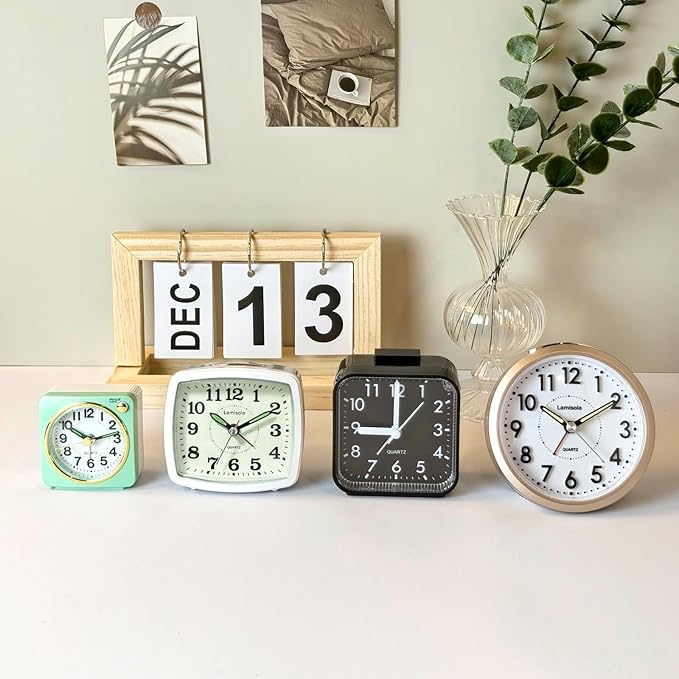 Lamisola Small White Kids Desk Battery Alarm Clock, Analog Travel Clock, Quieter Bedside Clocks for Bedrooms Bathroom Living Room Kitchen Shelf
