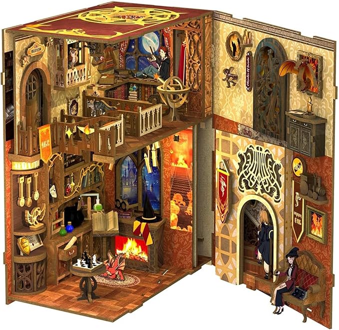 Fsolis Book Nook Kit, DIY Miniature Room House Kit 3D Wooden Puzzle for Adults Bookshelf Booknook Decor Gifts for Women Book Lovers (Flam Common Room)