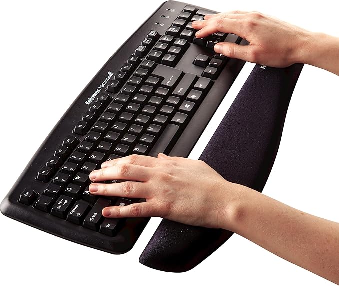 Fellowes PlushTouch Foam Keyboard Wrist Rest, MICROBAN Antimicrobial, Graphite (9252301)