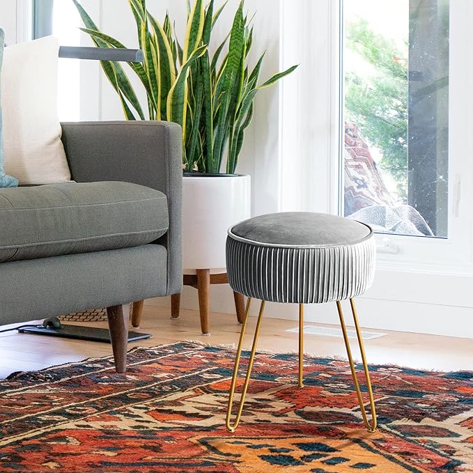 LUE BONA Pleated Vanity Stool, Velvet Upholstered Vanity Stool for Makeup Room, Round Mondern Stool for Vanity, Ottoman Footrest Stool with Metal Legs for Living Room, Bedroom, Light Gray